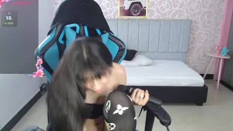 Snapshot of gaby_s1 chatting on 12-14-24, 02:31 Gaby  online show from 12-14-24, 02:31