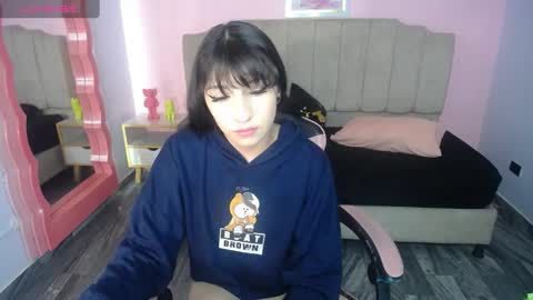 Snapshot of gaby_s1 chatting on 12-16-24, 07:15 Gaby  online show from 12-16-24, 07:15