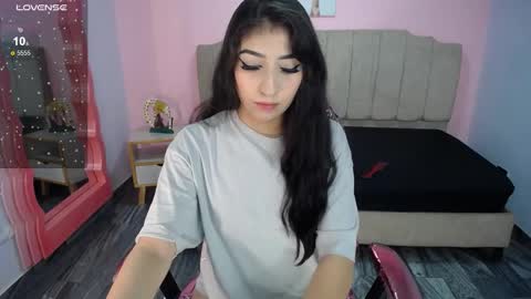 Snapshot of gaby_s1 chatting on 02-20-25, 04:07 Gaby  online show from 02-20-25, 04:07