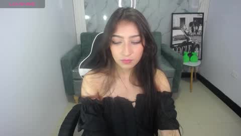 Snapshot of gaby_s1 chatting on 09-18-25, 04:14 Gaby  online show from 09-18-25, 04:14