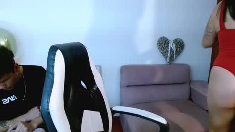 My name is Gabriela.. nice to meet you thumbs up please its very important to me online show from 10-28-25, 03:43