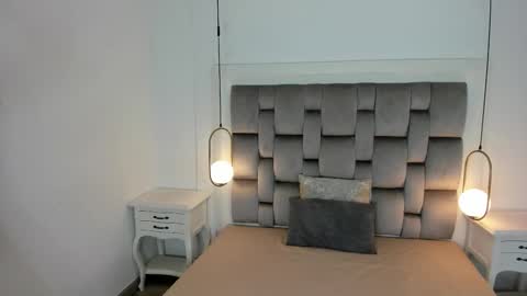 GABRIELA  online show from 11-21-25, 11:31