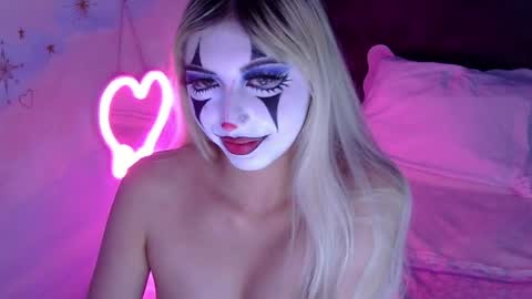 Snapshot of gabygumms chatting on 05-12-26, 01:19 gabygumms online show from 05-12-26, 01:19