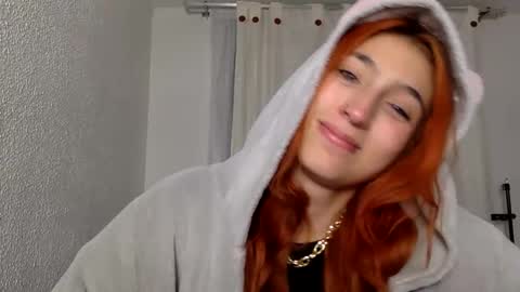 Snapshot of gabykovalenko chatting on 10-06-25, 03:48 Gaby online show from 10-06-25, 03:48