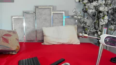 gabyyjones online show from 09-28-25, 11:26