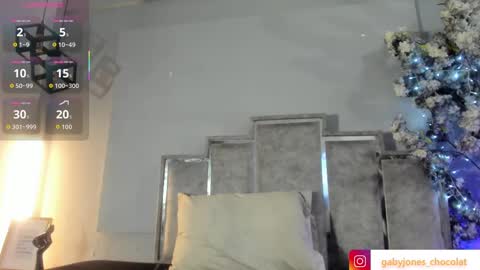 gabyyjones online show from 10-24-25, 11:28