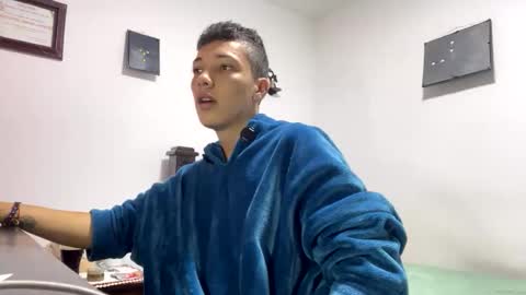 gadiel_sex online show from 05-13-26, 04:15