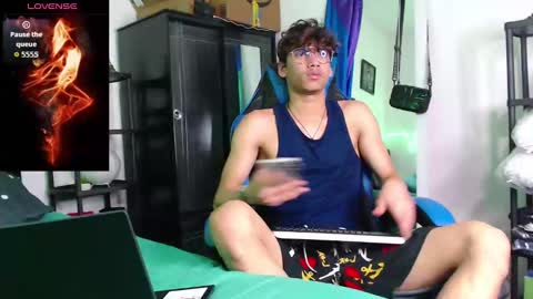 gael_jones online show from 09-17-25, 04:25