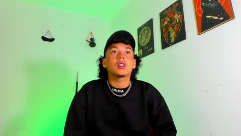 Gael Conner online show from 12-29-24, 04:48