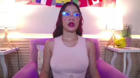 Briana  online show from 06-18-26, 07:51