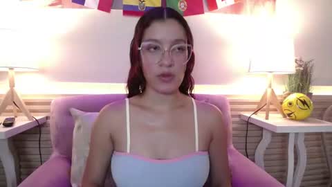 Briana  online show from 07-09-26, 02:04