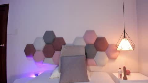 Snapshot of gahiabelucci chatting on 05-15-26, 05:31 GahiaBelucci online show from 05-15-26, 05:31