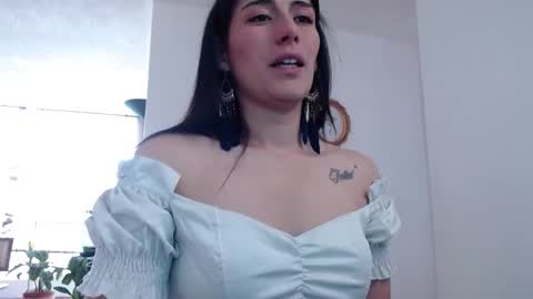 Snapshot of gaitan4 chatting on 01-21-25, 02:59 gaitan4 online show from 01-21-25, 02:59