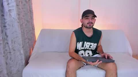 gal_stone_ online show from 03-23-26, 12:14