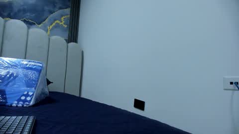 galaanderson online show from 11-28-25, 01:25