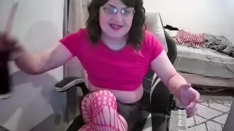 EmilyTrans online show from 09-10-25, 01:27