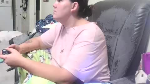 Snapshot of gamer202324 chatting on 11-02-25, 02:25 gamer202324 online show from 11-02-25, 02:25