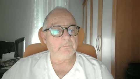 gamin68 online show from 11-17-25, 06:03