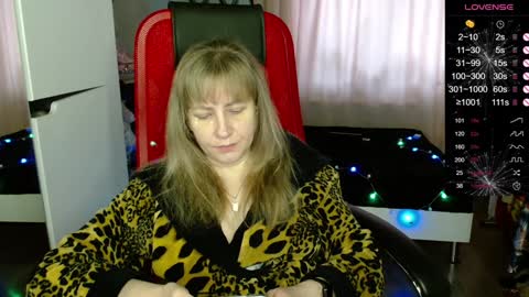 Snapshot of ganet469 chatting on 01-13-25, 11:41 Janette online show from 01-13-25, 11:41