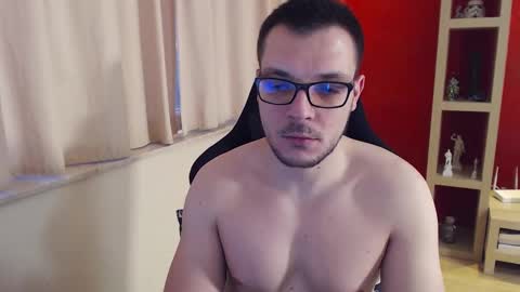 Snapshot of gangstalover8 chatting on 12-19-24, 05:29 GangstaLover online show from 12-19-24, 05:29