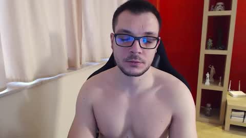 Snapshot of gangstalover8 chatting on 12-21-24, 06:30 GangstaLover online show from 12-21-24, 06:30