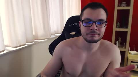 Snapshot of gangstalover8 chatting on 12-22-24, 11:44 GangstaLover online show from 12-22-24, 11:44