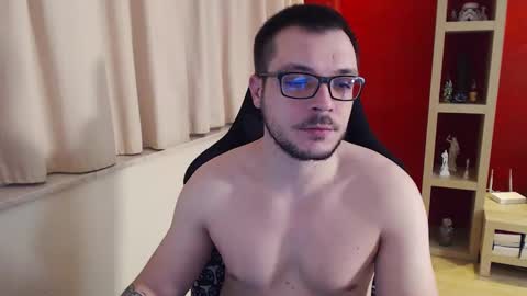 Snapshot of gangstalover8 chatting on 12-30-24, 05:04 GangstaLover online show from 12-30-24, 05:04