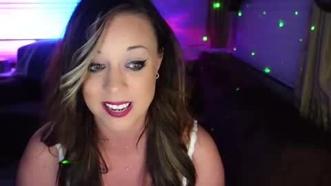 Snapshot of garagesex22 chatting on 03-05-25, 06:54 Jenna  - be back MONDAY night.  online show from 03-05-25, 06:54