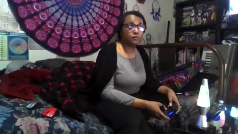 Gardenia online show from 11-14-25, 05:39