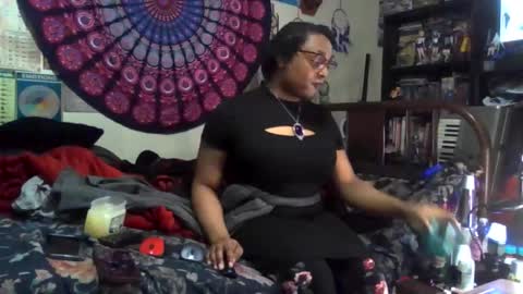 Gardenia online show from 12-21-25, 04:52