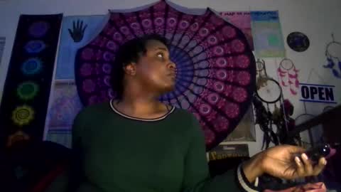 Gardenia online show from 03-25-26, 10:54