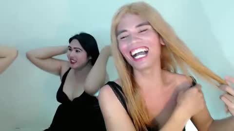 Snapshot of gardo_versoza chatting on 06-06-26, 07:46 MIKEL online show from 06-06-26, 07:46