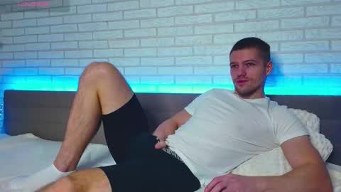 Gared online show from 12-15-25, 08:18