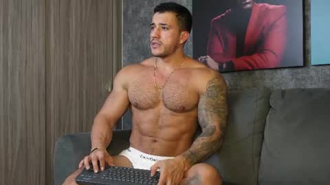 Snapshot of garret_alvin_ chatting on 06-25-26, 04:12 Garret online show from 06-25-26, 04:12