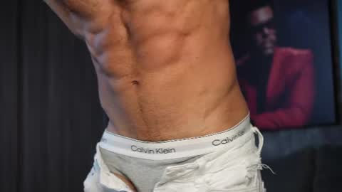 Snapshot of garret_alvin_ chatting on 07-21-26, 11:18 Garret online show from 07-21-26, 11:18