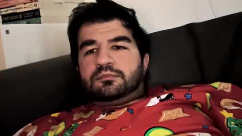 Snapshot of garry2358 chatting on 12-27-24, 10:59 Garry online show from 12-27-24, 10:59