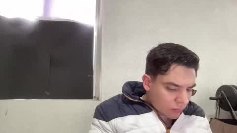 garypinepineapple online show from 06-07-26, 02:43
