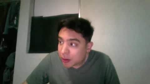 garypinepineapple online show from 06-08-26, 04:57