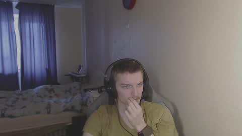 Snapshot of gasturfahe chatting on 03-01-25, 11:06 gasturfahe online show from 03-01-25, 11:06