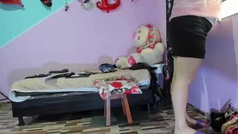 Diana online show from 10-23-25, 12:04