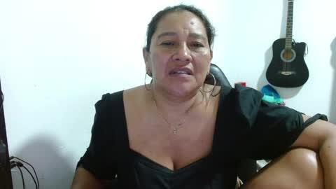 Snapshot of gatika_sexy chatting on 05-15-26, 05:14 katia online show from 05-15-26, 05:14