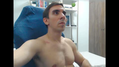 gatosarado23 online show from 01-18-25, 02:14