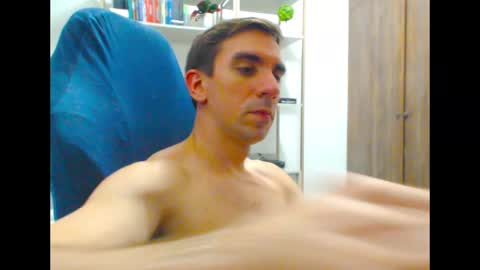 gatosarado23 online show from 02-12-25, 02:35