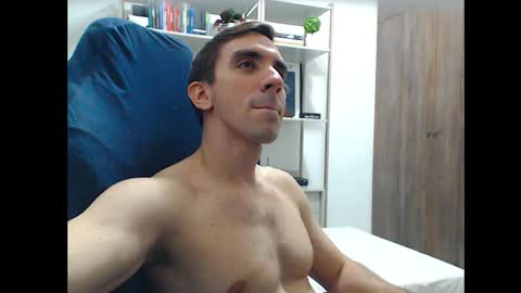 gatosarado23 online show from 02-20-25, 05:01