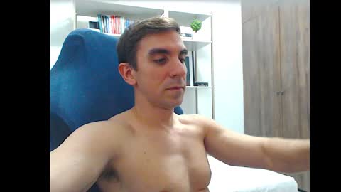 gatosarado23 online show from 09-28-25, 06:52