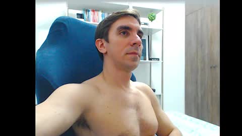 gatosarado23 online show from 10-10-25, 02:32