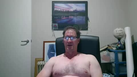 Snapshot of gatsby2025 chatting on 09-30-25, 02:00 gatsby2025 online show from 09-30-25, 02:00