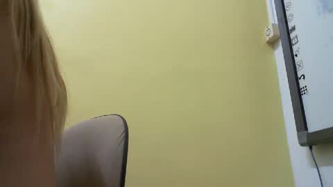 Monique online show from 12-29-24, 02:17