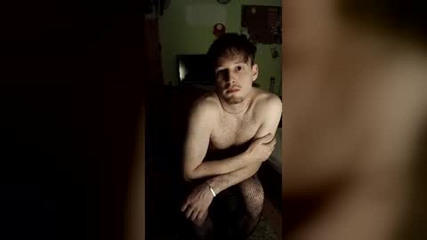 Snapshot of gay_angelboii_44 chatting on 06-11-26, 11:14 gay_angelboii_44 online show from 06-11-26, 11:14
