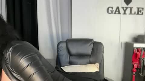 gayle online show from 02-01-26, 02:59